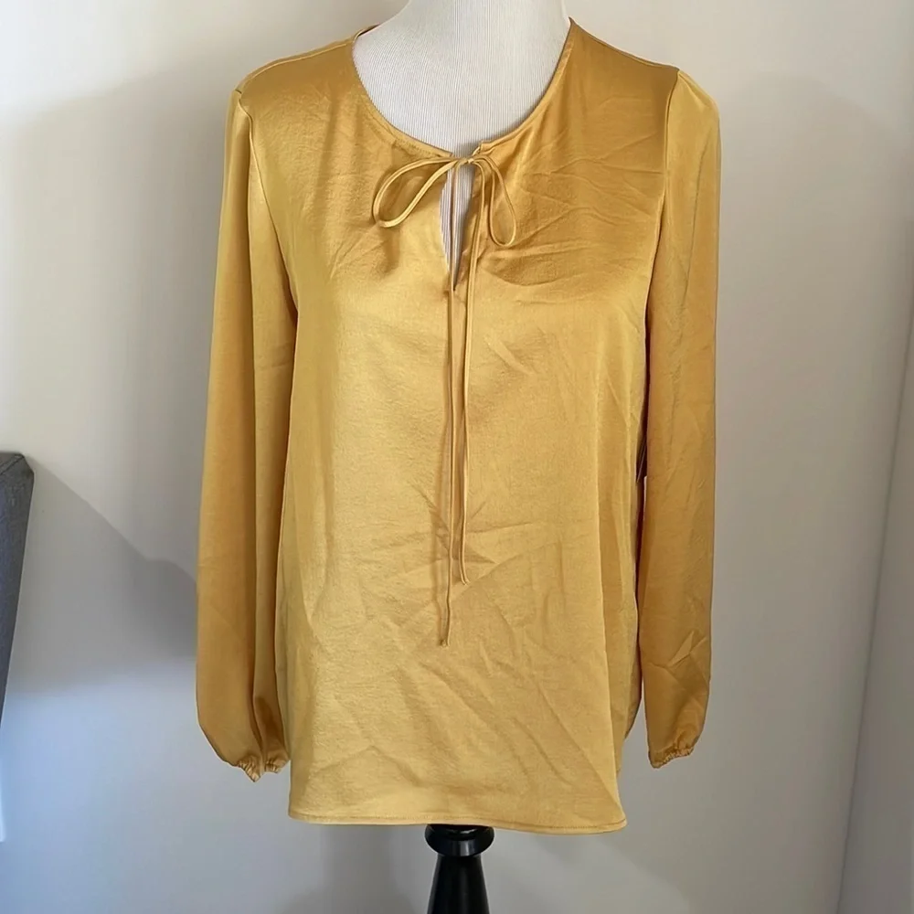 NWT Kasper Catalan yellow blouse - Picture 2 of 6